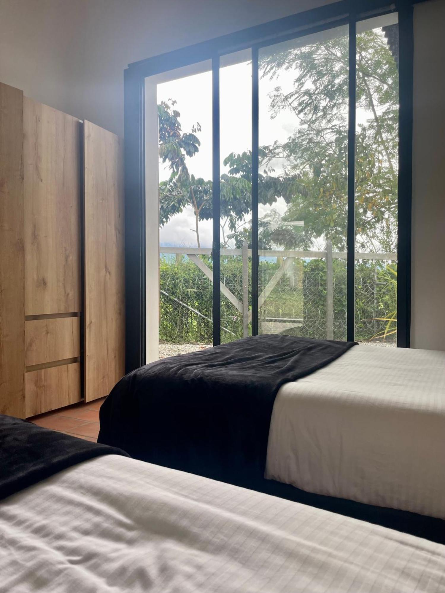 Ecohotel Alma Calarcá Kültér fotó